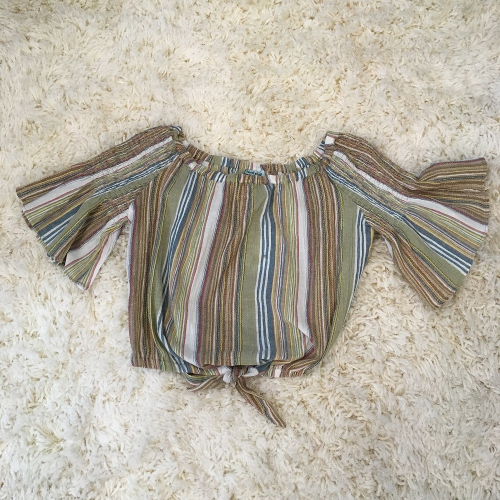 Cropped top with front tie